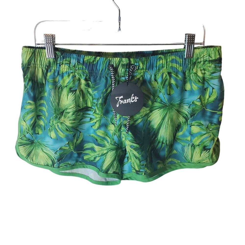 Franks Australia Cape Tribulation Women's Large Lightweight Shorts, NWT